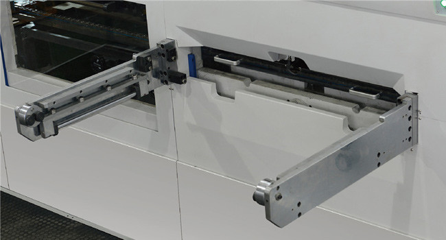 Flat Bed Stripping Carton Box Die Cutting Machine Semi Auto 1510×1120mm
