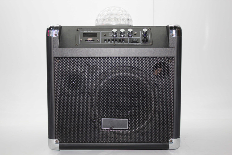 Quality Rechargeable Battery Bluetooth Party Rocker Wireless Speaker With Wireless Mic for sale