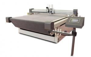Quality 60mm material flatbed digital cutting machine continuous cutting convey belt for sale