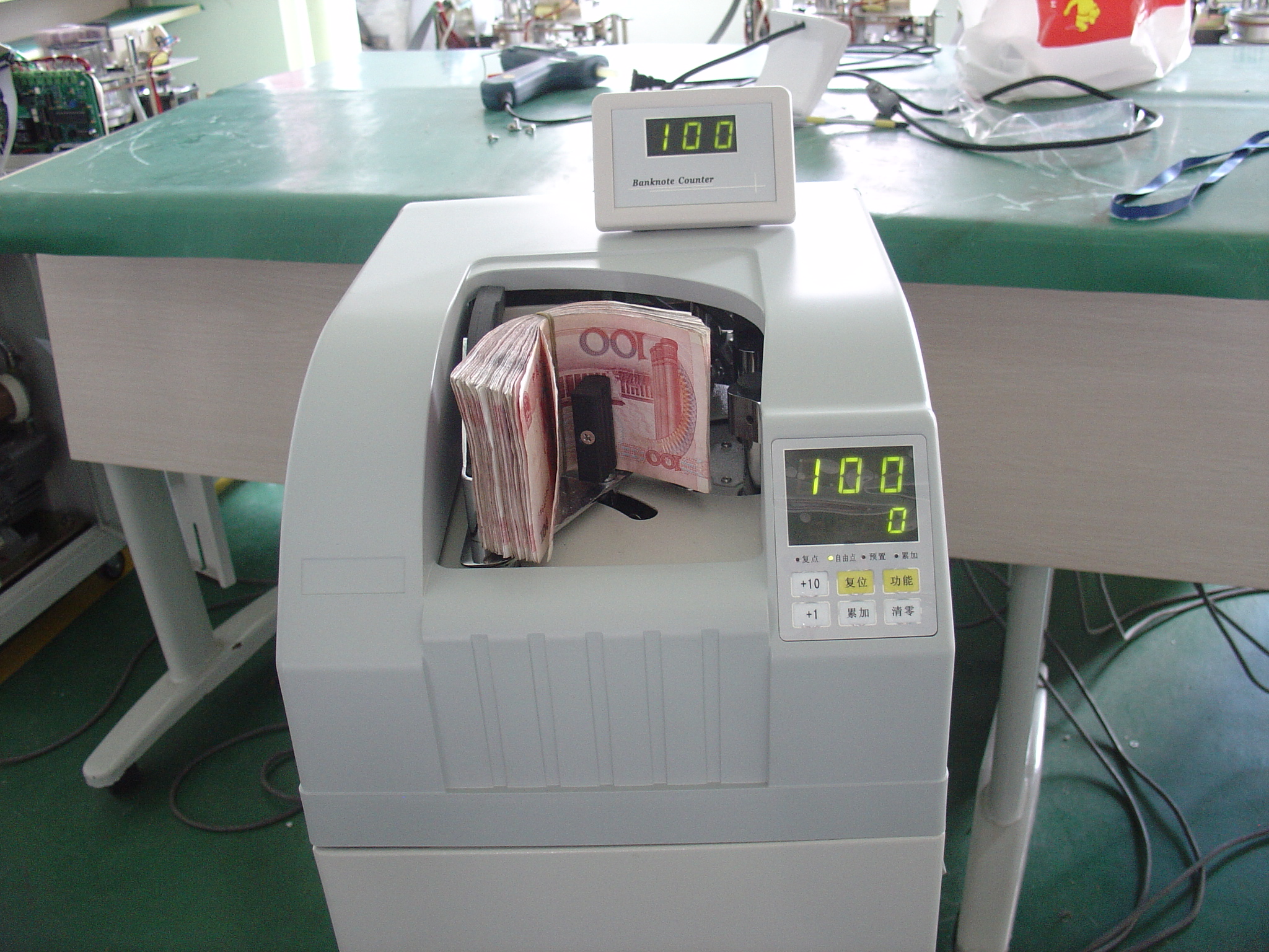 Buy Variable speed Cash Money Counting Machine and Vacuum money counter bill counting machine at wholesale prices