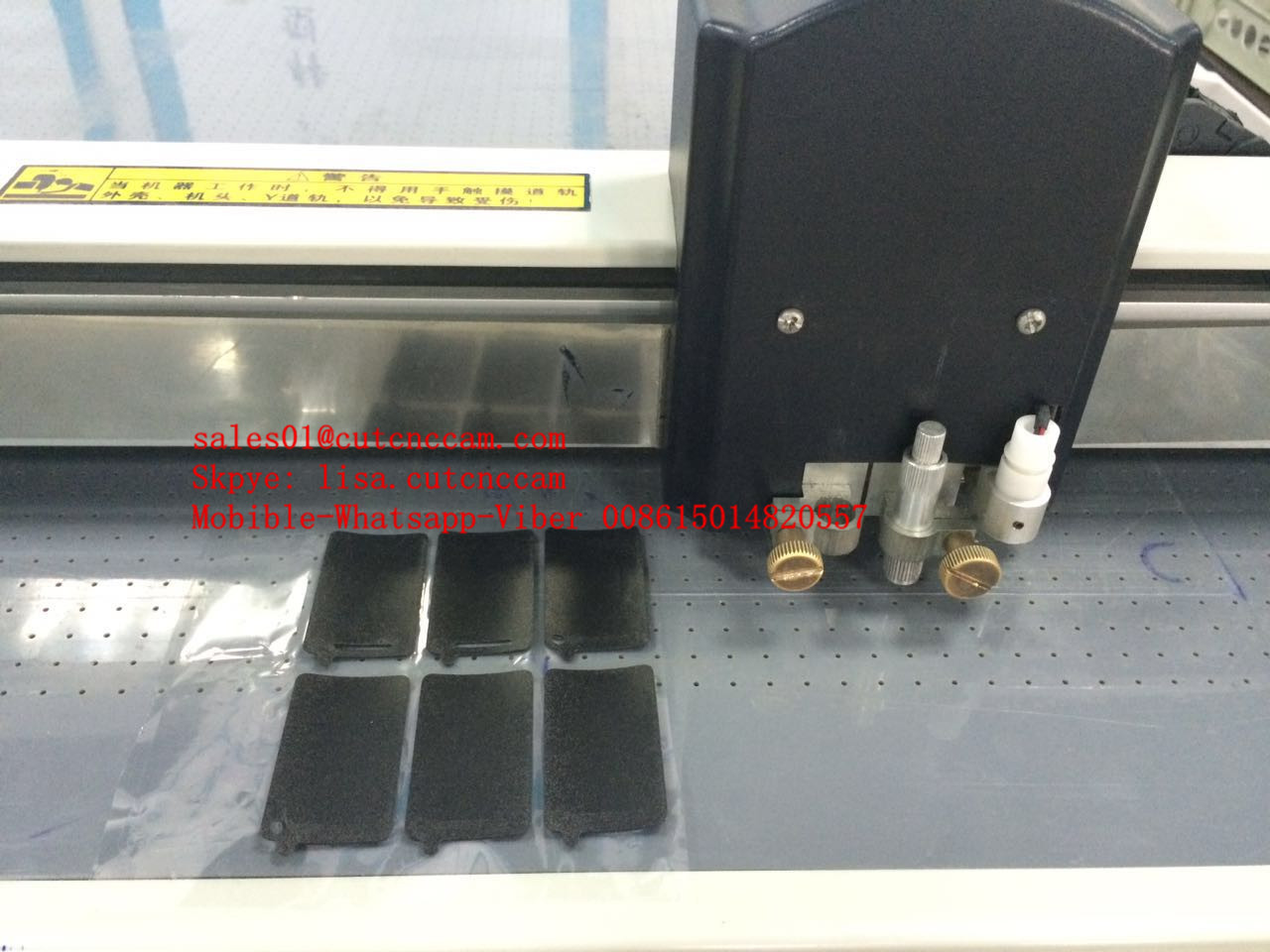 Quality Adhesive Vinyl Film Styrene Polystyrene Kiss Cutting Plotter CAD Sample Table for sale