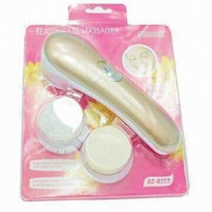 Quality Facial Massager with 2-piece Interchangeable Attachments, Operated by 2 x AA Battery for sale