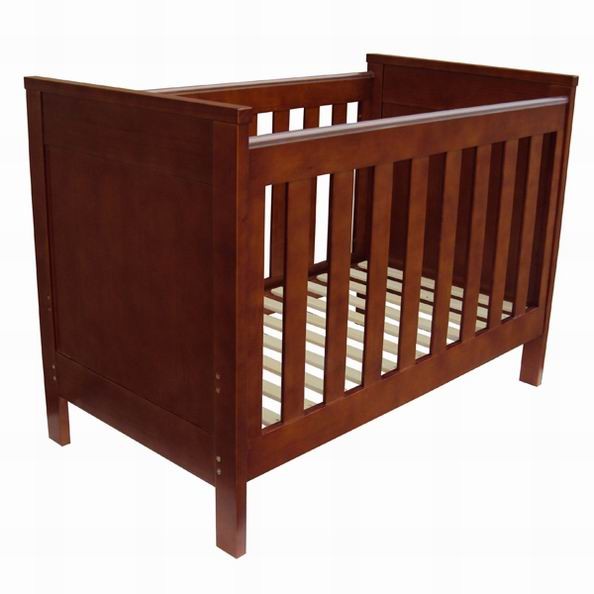 Quality Good quality New Zealand solid wooden baby crib baby cot baby bed for sale