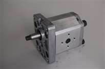 Quality PV90R75 Gear Pump /Charge Pump Hydraulic Gear Pump BHP280 - D - 12 type for sale