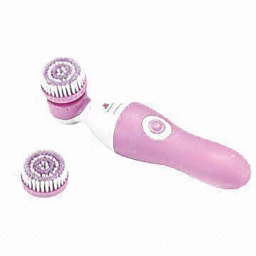 Quality Battery-operated Facial Massager with Cleaner, Operated by Two x AA Batteries, Available in Pink for sale