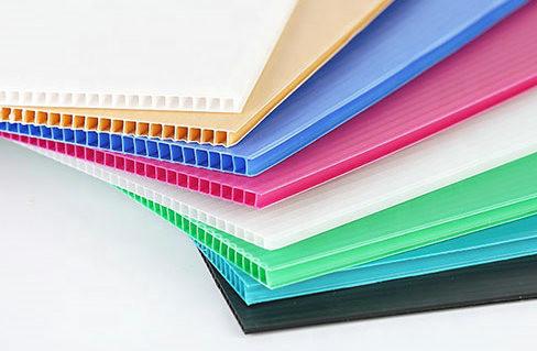 Buy 4000MM Width PP Corrugated Plastic Sheet Coroplast Correx Corflute at wholesale prices