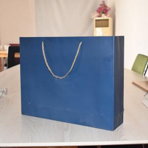 Quality UV Coating Luxury Paper Carrier Bags CMYK Wedding Paper Gift Bags for sale
