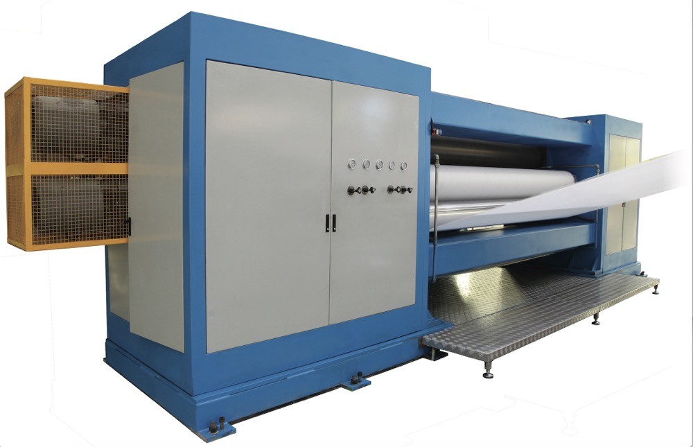 Quality 520×3700 High Speed Embossing Calender Machine For Nonwoven Fabric for sale