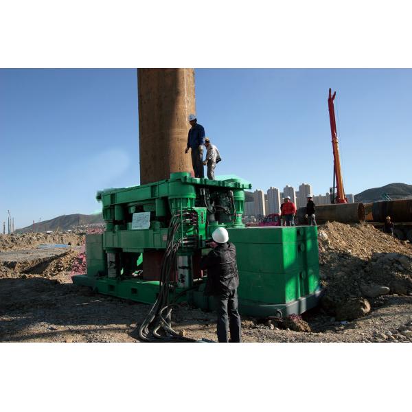 600 - 1300 mm Diameter Hole Drill Casing Rotator 2690 kN Pulling Sleeve Force 25t Weight