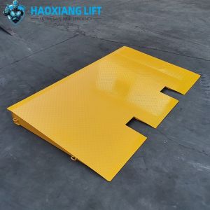 Buy cheap Portable Aluminum Container Ramp - 5 Ton Warehouse Loading Ramp from wholesalers