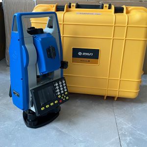 2'' Accuracy Robotic Total Station Surveying Equipment R3 Stonex ODM