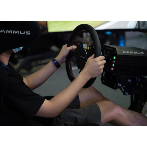 CE FCC Certified Servo Motor Sim Racing Rig Simulator For Amusement Park