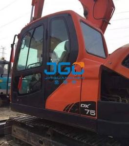 China DX225-9C 75 260 Right Arm Of Excavator Glass Front Wind Gear Sliding Window Is Tempered on sale