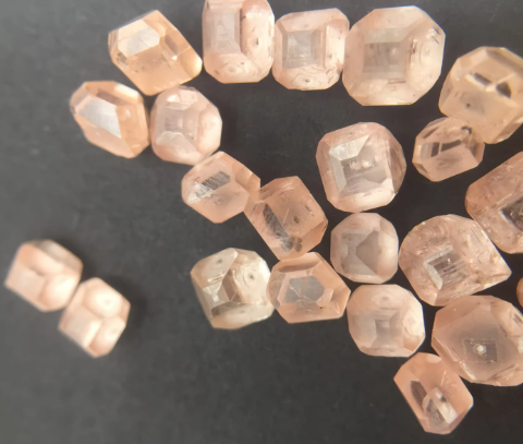 Fancy Bule Uncut Diamond Stone VVS HPHT Blue Rough Diamond For Gems