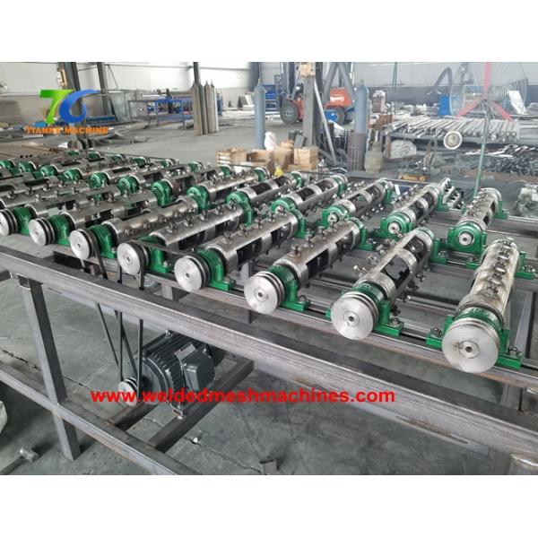 2mm V Pressed Fence Mesh Welding Machine 24 Pcs Electrode Fence Panel Machine