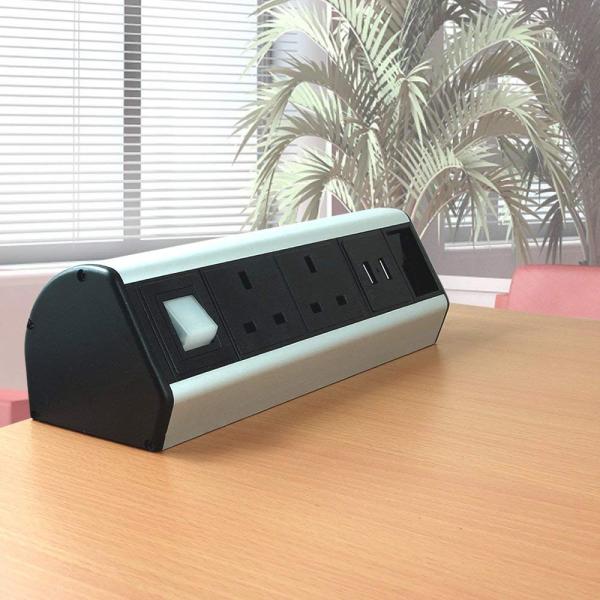 Desktop Rack Mount Power Strip , Desk Mounted Power Sockets Electroplate Surface Treated