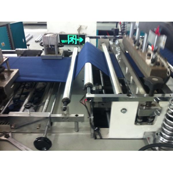 Auto Ultrasonic Non Woven Bag Making Machine , Recycled Nonwoven D-cut / Box Bag Making Machinery