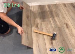 Quality SPC Rigid Core Vinyl Plank Flooring UV Coating Wood Grain Pattern Flooring for sale