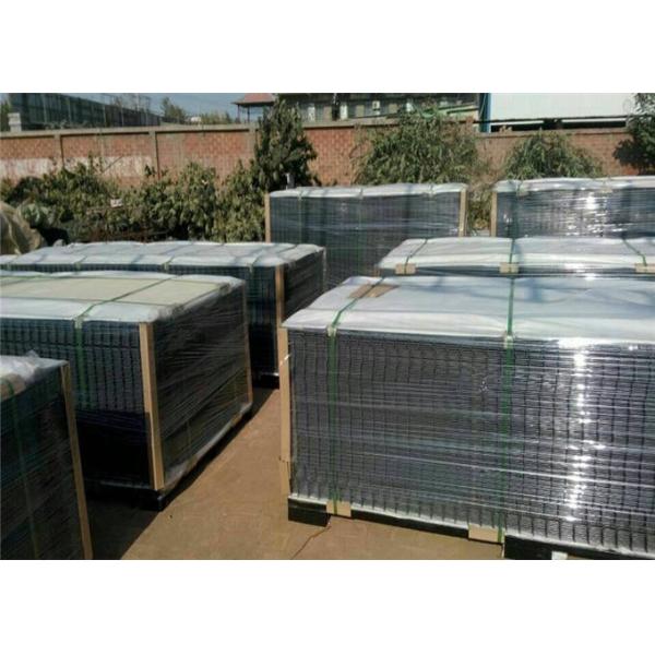 ECO friendly galvanized or pvc coated steel welded wire mesh fence panels with different colors