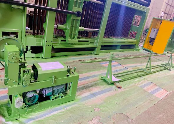 Galvanizing And Pvc Wire Straightening And Cutting Machine For 4000mm Width