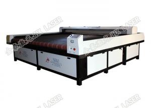 China Large Size Fabric Laser Cutting Machine For Advertising Flag Banners National Flag on sale