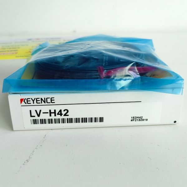 LV-H42 KEYENCE Digital Laser Sensor Long-distance