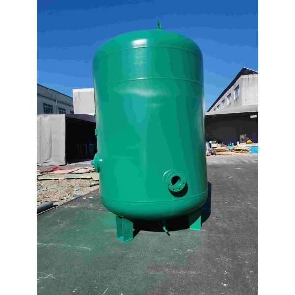 Carbon Steel Vertical Receiver Tank 0.6m3 Capacity Air Compressor Buffer Tank