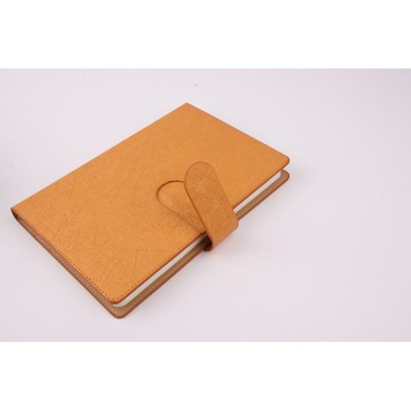 Notebook oil side paperback with buckle