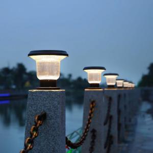 China OEM ODM Solar Courtyard Light , Solar Led Pillar Lights Water Resistant on sale