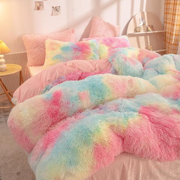 Full Size Bedding Set with Plant Pattern and Reactive Printing in Mink Velvet