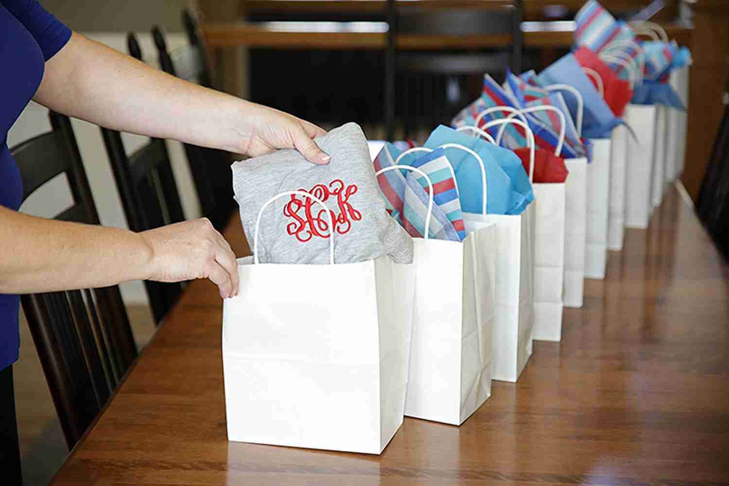 11x5x19 Biodegradable Small Boutique Gift Kraft Paper Shopping Bags Bulk