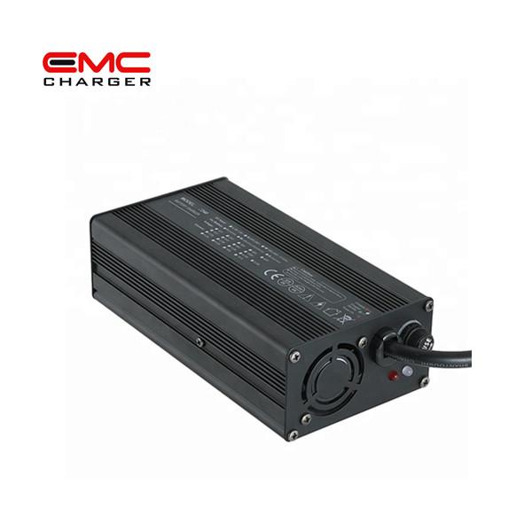 12V 10A Aluminium Alloy with Fan lithium battery charger for E-scooter CE