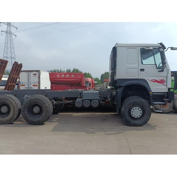 Heavy duty semi-trailer tractor HOWO 6*4 drive mode 440HP Weichai Euro6 for use in Africa