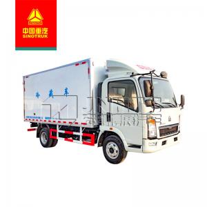 Quality Sinotruk HOWO 6 Tyres Cool Chain Refrigerated Van Transport Truck Fresh Food Light Duty for sale
