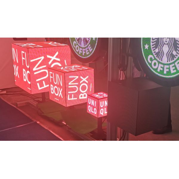5 Face Creative LED Display Video Cube ROHS Certificated For Exhibitions