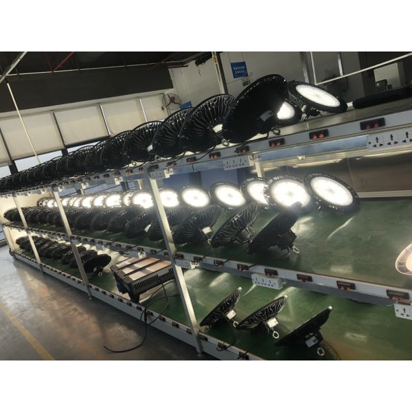 150lm/W High Bay Led Ufo Lights High Power 100w To 240w For Workshop Warehouse