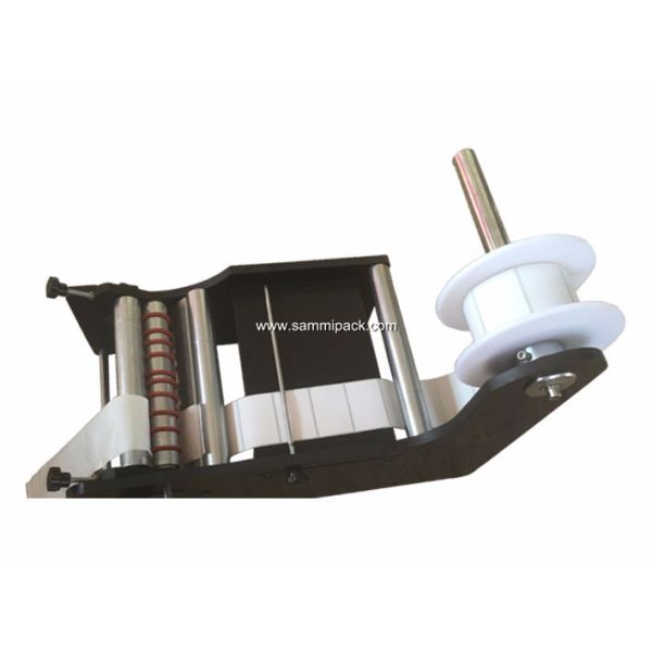Manual Adhesive Sticker Packaging Labeling Machine For Round Bottles
