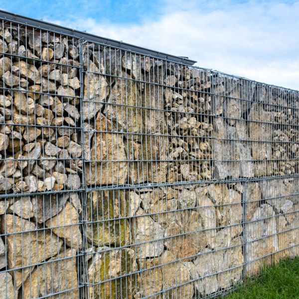 Modern Garden Welded Gabion Box Wall Rustproof Steel Custom Sizes Landscaping