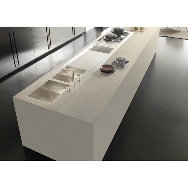 Customized Kitchen Quartz Stone Top Anti Faded , Engineered Quartz Worktops