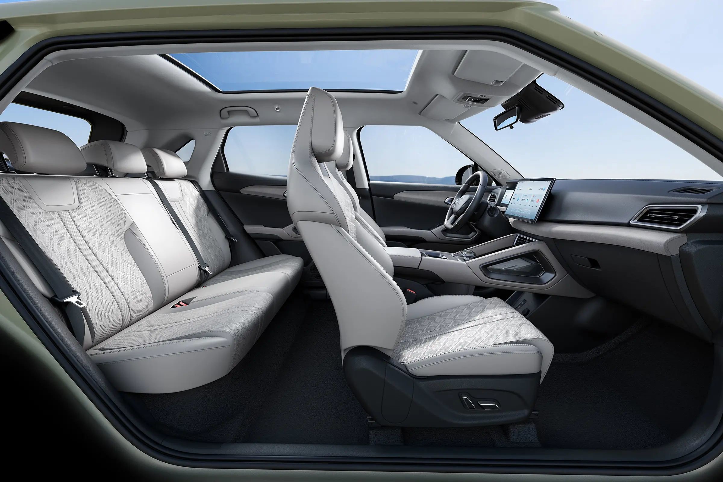 Discover The Thrilling Performance Of BYD Yuan UP Electric Subcompact Crossover