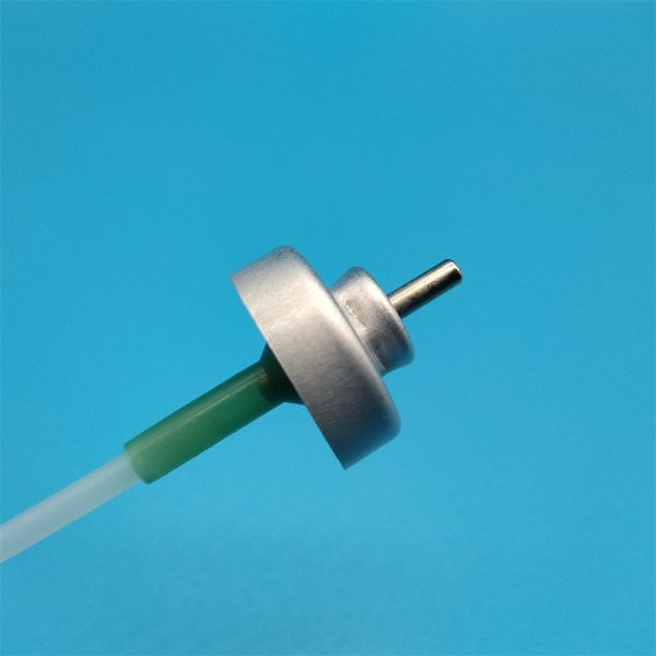 User-Friendly Metering Valve for Simplified Liquid Handling with Tool-Free Calibration and Cleaning