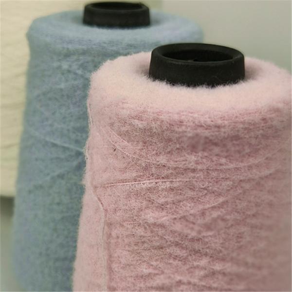 High Strength Feather Yarn High Tenacity 100% Nylon Fluffy Chunky Yarn For Sweater