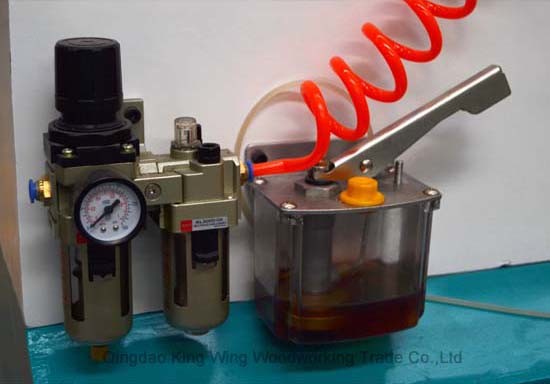 Full automatic double spindles wood turning lathe machine