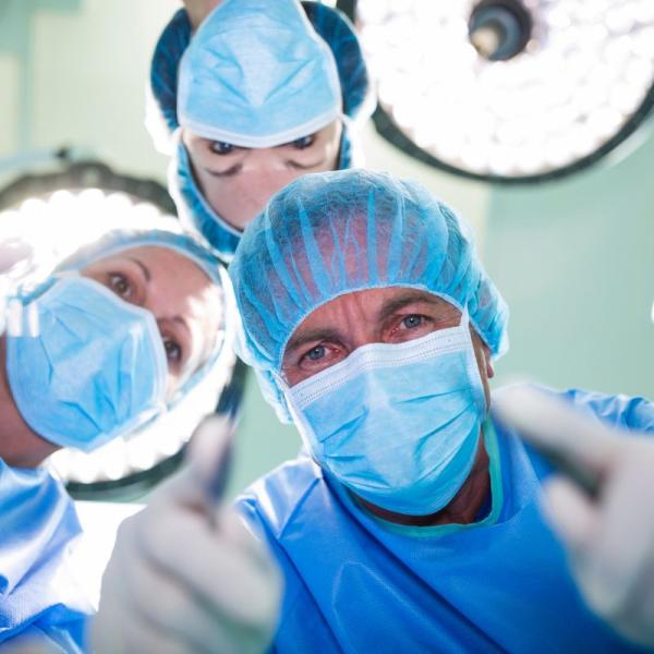 5 Years Warranty 4300K IP40 LED Operation Light 15-45W 97Ra High CRI THD