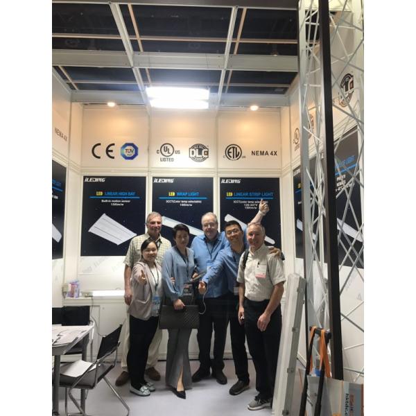 LED Vapor Tight Garage Light Fixture Dimmable IP66 LED Tri-proof Light with CRI Ra 85