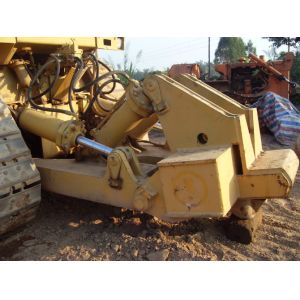 Used Bulldozer CAT D8L Good condition for you
