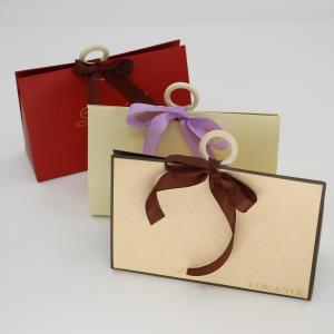 Quality Exquisite wedding gift packaging ribbon box Valentine's Day candy gift box with handle for sale