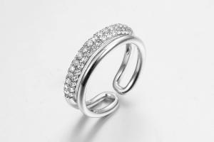 China 2.31g Circle Round Engagement Ring With Halo CZ 925 Silver on sale