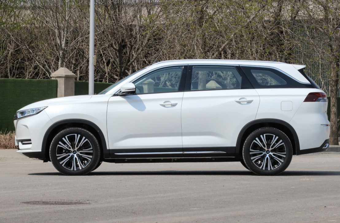Changan Auchan X7 Pure Electric Suv 405KM 5 Doors 5 Seats 0.5H Quick Charge