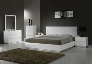 Quality Nice Looking White Bed+Dresser+Chest for sale